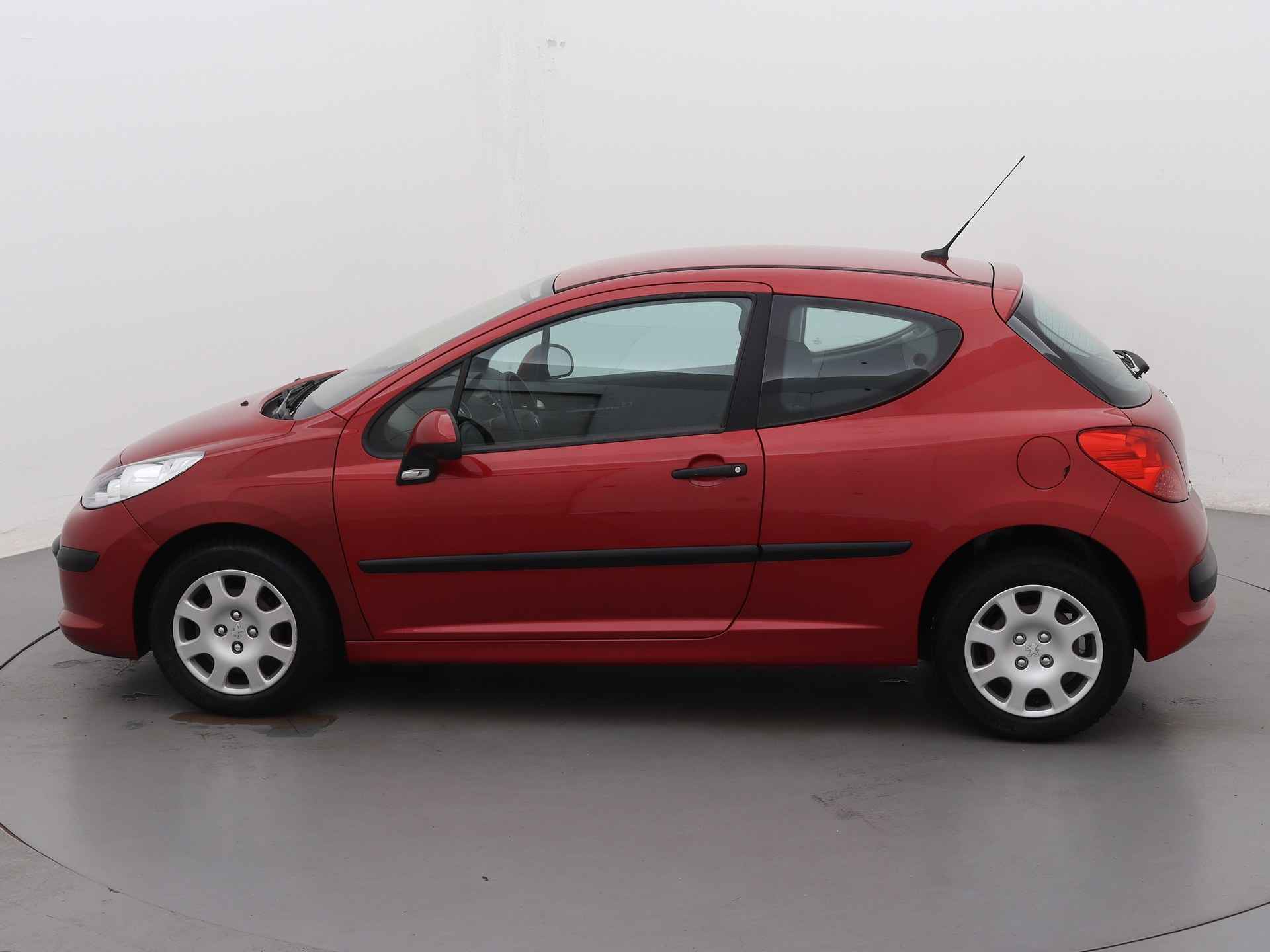 Peugeot 2071.4-16V XRT