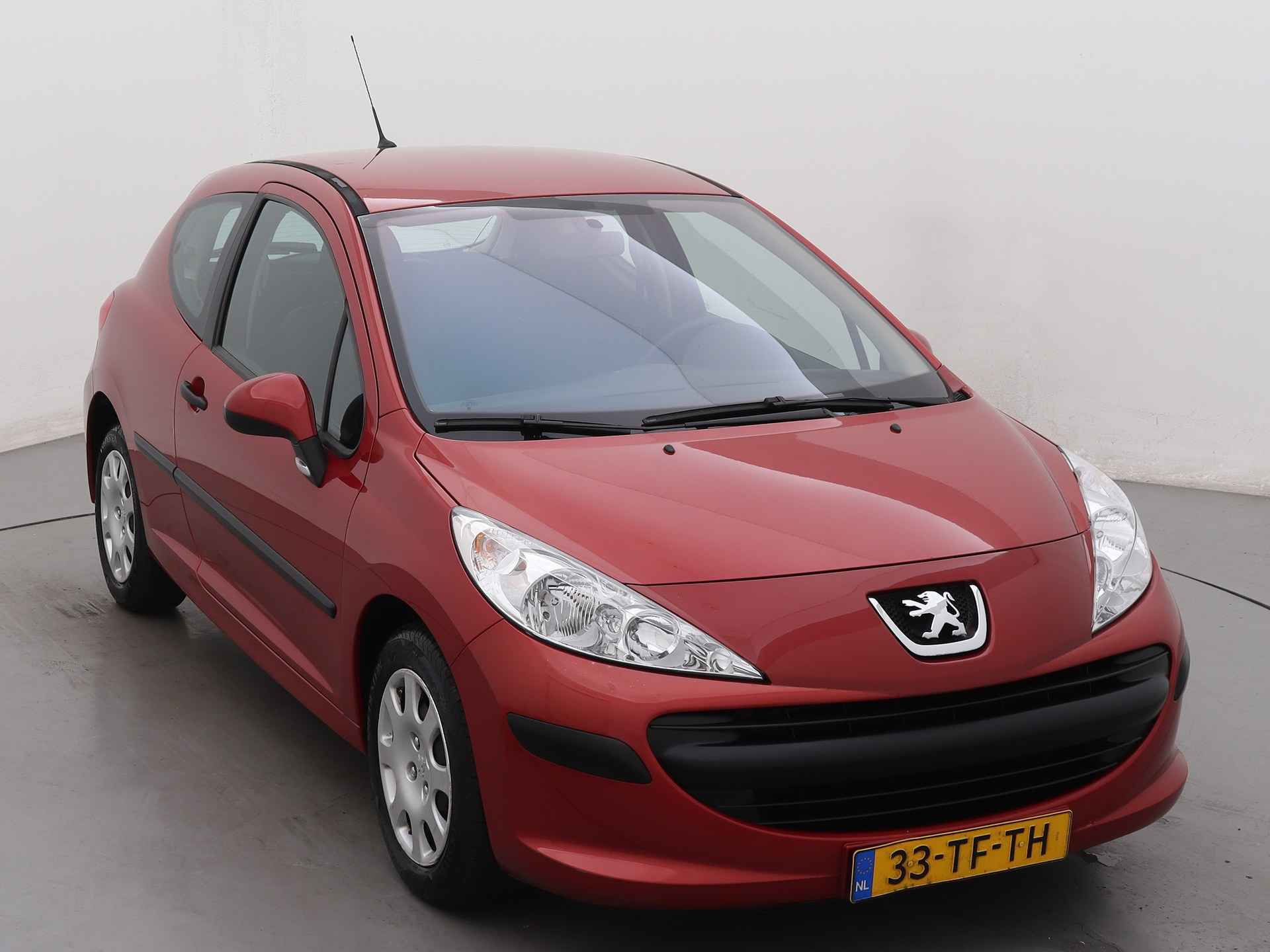 Peugeot 2071.4-16V XRT