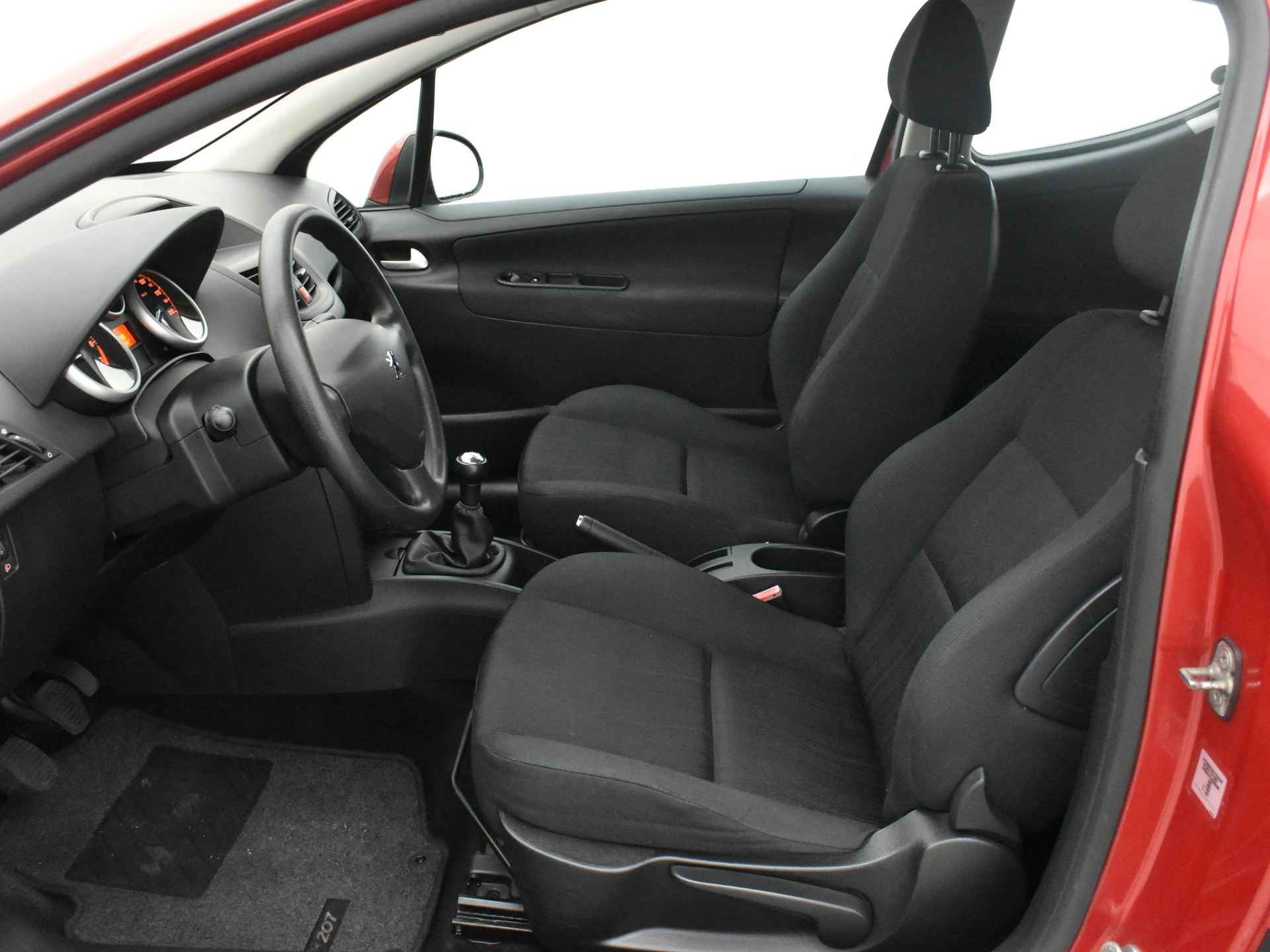 Peugeot 2071.4-16V XRT