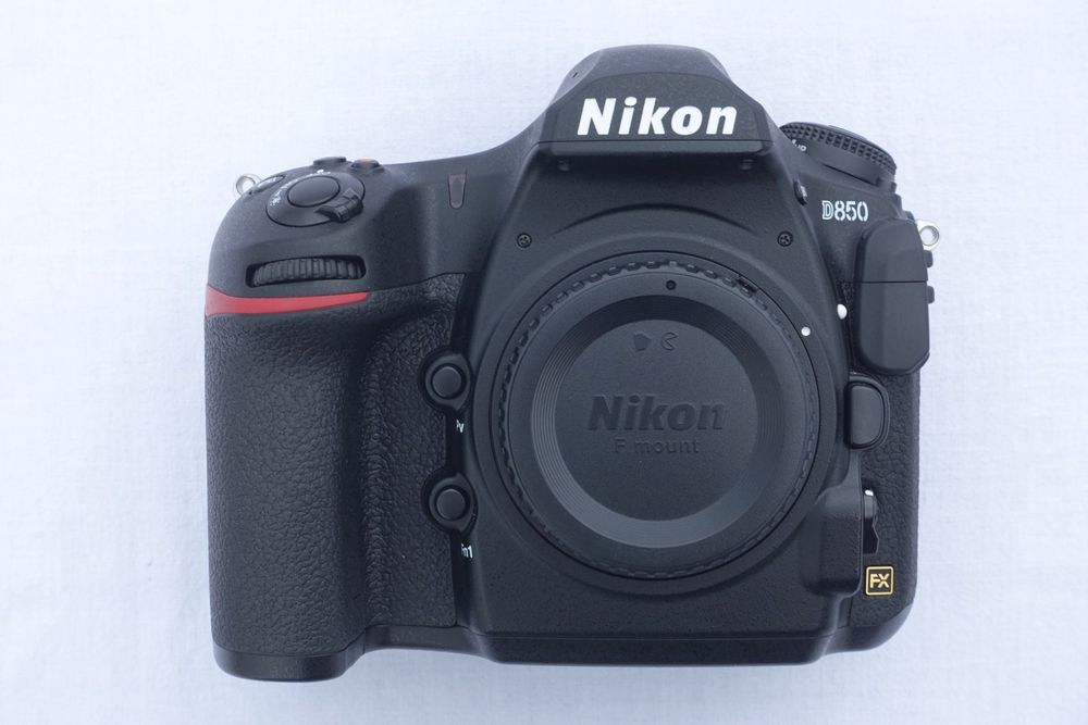 Nikon D850 in de originele verpakking