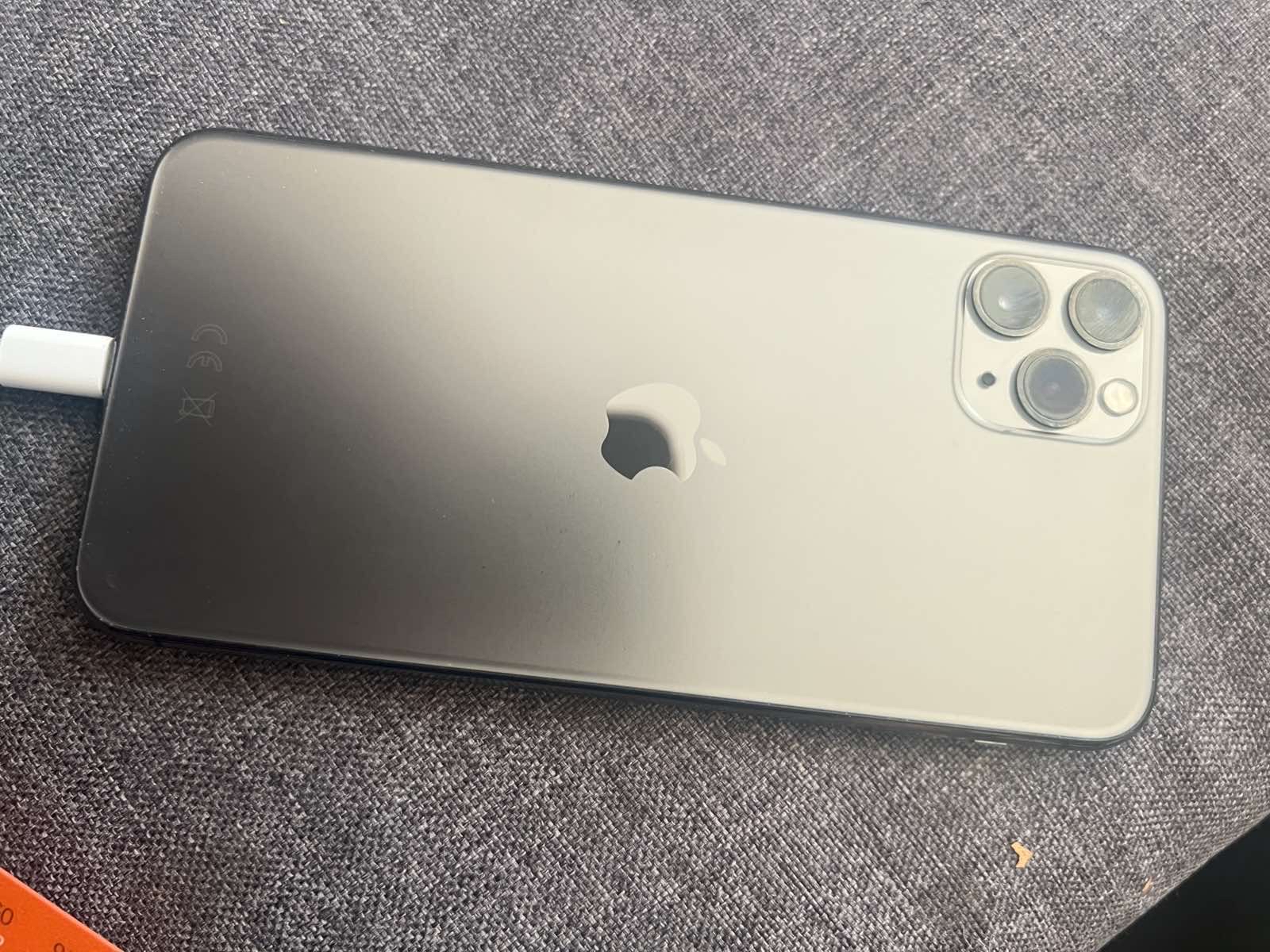 iPhone 11 Pro Max grey