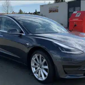 Tesla model 3RDW