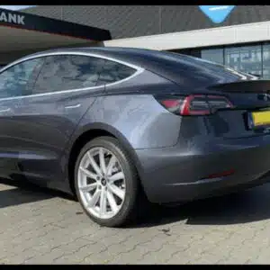 Tesla model 3RDW