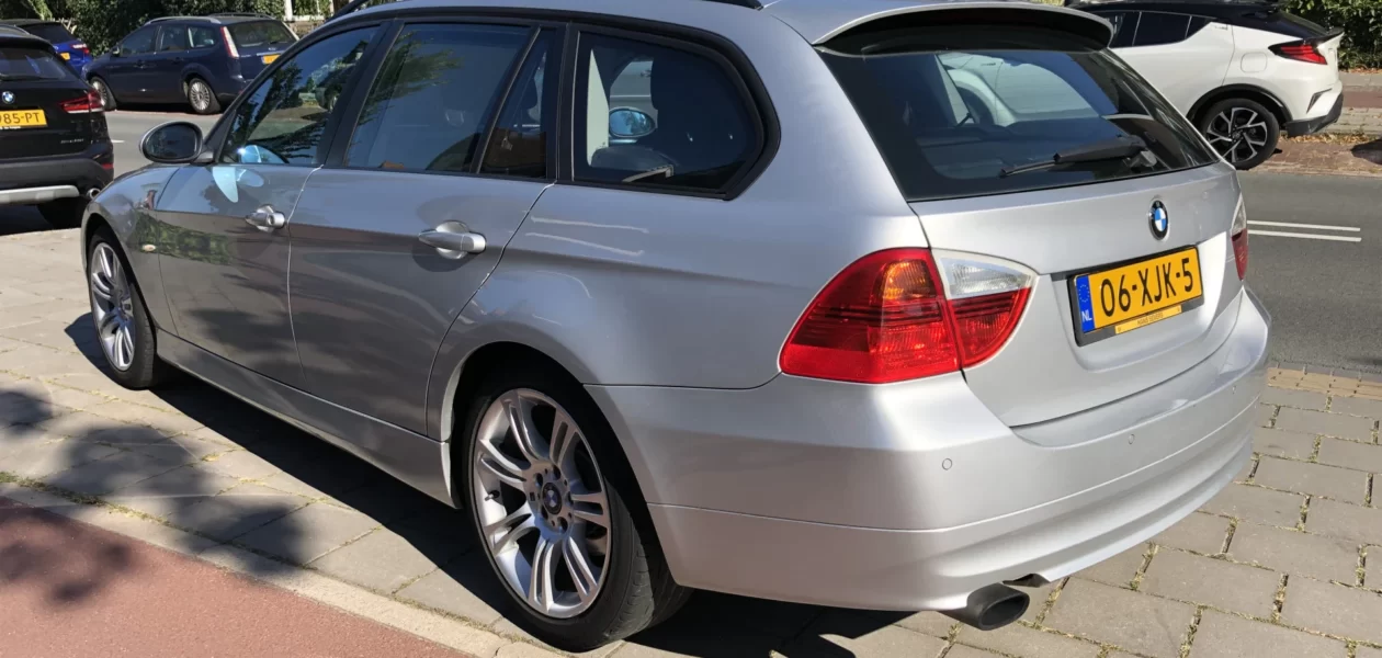 BMW 3-Serie Touring 318i Business Line airco