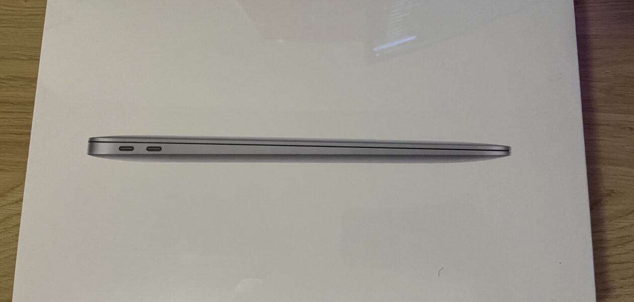 Macbook air 2020 *Nieuw in de doos* 16GB|256GB SSD