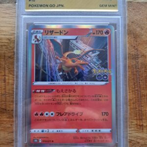 Pokemonkaart charizard #10 graded 10