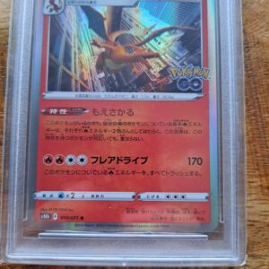 Pokemonkaart charizard #10 graded 10