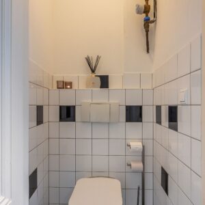 te huur ruim 3 kamer appartement Benthuizerstraat, Rotterdam