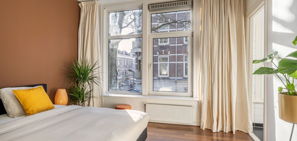 te huur ruim 3 kamer appartement Benthuizerstraat, Rotterdam