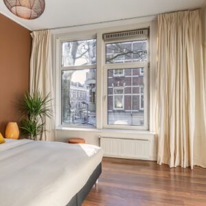 te huur ruim 3 kamer appartement Benthuizerstraat, Rotterdam