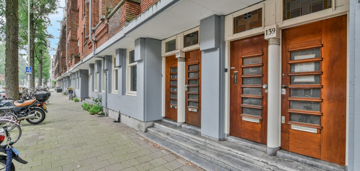 te huur 3 kamer appartement Haarlemmermeerstraat, Amsterdam