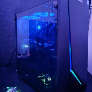 Watercooled RGB Game PC / i7-7700 / GTX 1070 Ti / 16GB DDR4