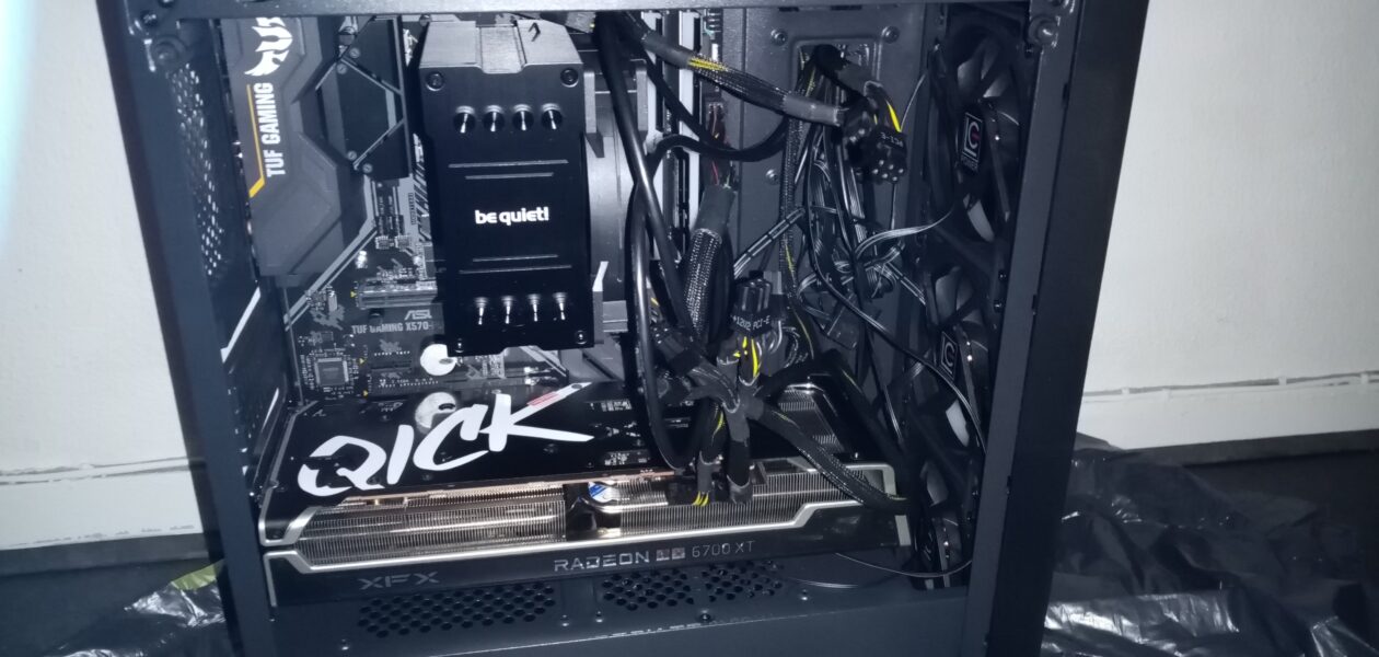 HIGH END GAMING PC MET 32GB RAM & RX 6700XT 12GB