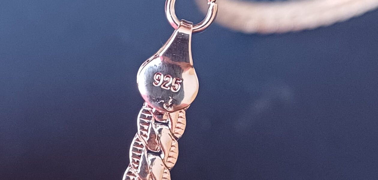 mooie zilveren ketting 925