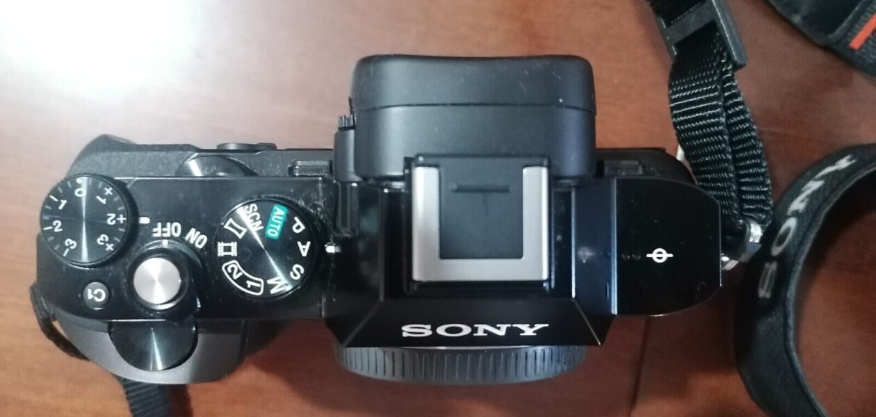 Sony α7 (ILCE-7 / Alpha 7) 24,3 Mpx mirrorless