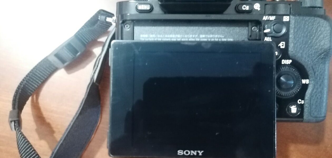 Sony α7 (ILCE-7 / Alpha 7) 24,3 Mpx mirrorless