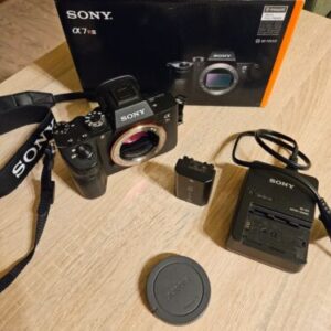 Sony α7 (ILCE-7 / Alpha 7) 24,3 Mpx mirrorless