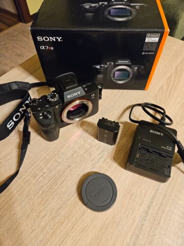 Sony α7 (ILCE-7 / Alpha 7) 24,3 Mpx mirrorless